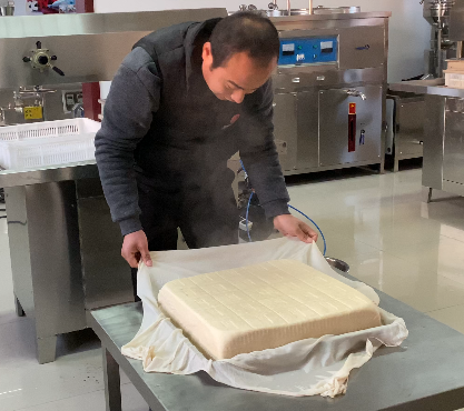 豆腐機做出來的豆腐 豆腐機做出來的豆腐