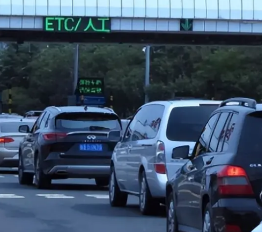 大同老鐵考察豆腐機 大同老鐵考察豆腐機