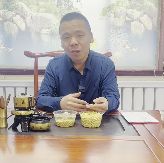 黃豆浸泡達到什么標(biāo)準(zhǔn)才可以做豆腐